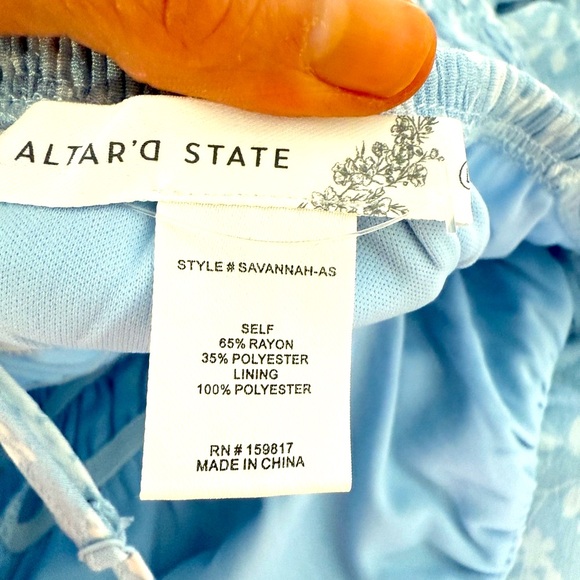 New, Altar’d State, Blue Floral Sundress With Flutter Sleeves, Size Large - Picture 5 of 6